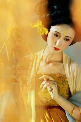 [YITUYU]艺图语 2025.06.26 美人卷珠帘 荷里寒 [13P-617MB]