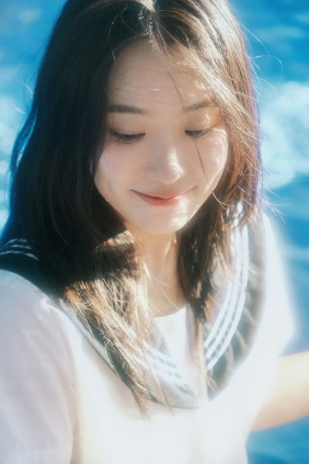 [YITUYU]艺图语 2025.09.26 一头扎进夏天里 小禾亦 [25P-445MB]