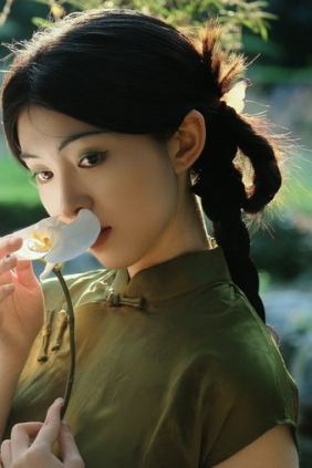 [YITUYU]艺图语 2025.08.08 只此青绿 陈子翮 [21P-508MB]