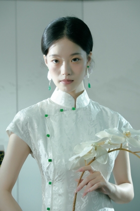 [YITUYU]艺图语 2025.08.20 东方美人2 恭喜发财提 [13P-397MB]