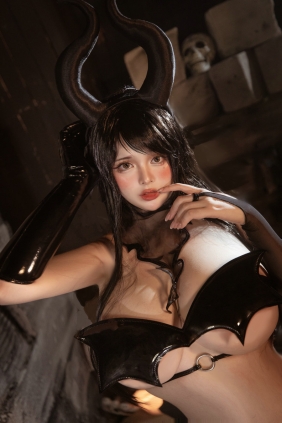 NinJA阿寨寨写真 - 受虐魅魔 [43P-380MB]