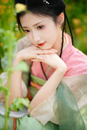 [YITUYU]艺图语 2025.04.13 油菜 兔牙w [14P-285MB]