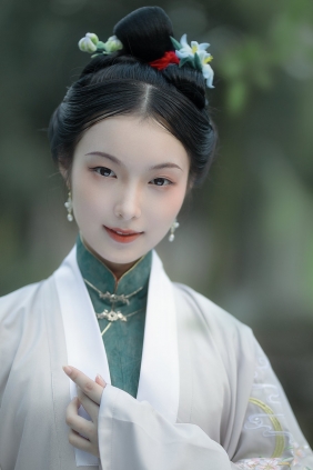 [YITUYU]艺图语 2025.07.22 闺中密友 陈喜悦耶_方莛玉 [16P-286MB]