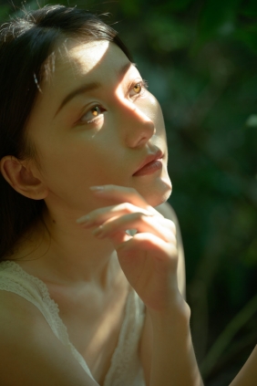 [YITUYU]艺图语 2025.08.12 夏天已到悬铃木 小月 [28P-249MB]