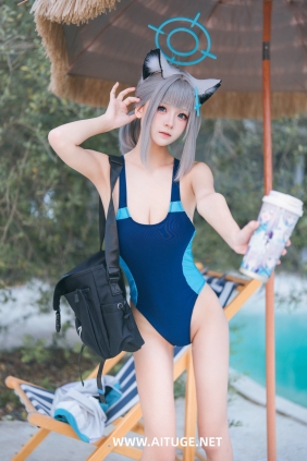 九柒喵 - 蔚蓝档案 砂狼白子泳装 [34P-453MB]