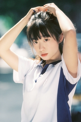 [YITUYU]艺图语 2025.09.05 放学后 百变兔小樱 [12P-46MB]