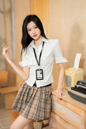 [YITUYU]艺图语 2025.06.13 你的美女秘书 晓晓 [39P-775MB]