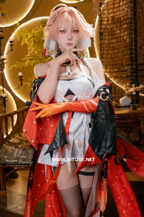 咬一口兔娘 - 炽羽策阵星 长离 [111P5V-3.56GB]