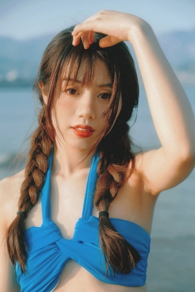 [YITUYU]艺图语 2025.04.11 海边日记 祝勺子 [15P-292MB]