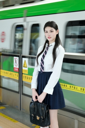 [YITUYU]艺图语 2025.07.11 重庆日系车站—大溪口 荔枝 [16P-94MB]