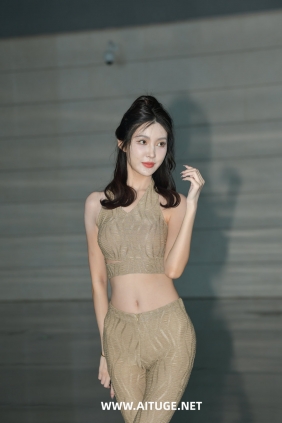 精选街拍视频 No.10178 小雪花紧身裤 [36P-857MB]