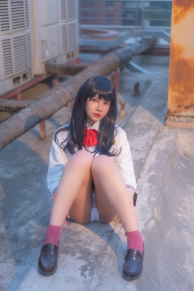 COSER美女逐月su - 宝多六花 [29P-564MB]