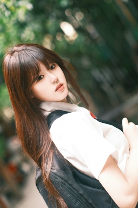 [YITUYU]艺图语 2025.09.25 学姐你好 可爱多 [23P-366MB]