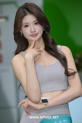 精选街拍视频 No.10183 美白大长腿 [76P-1.63GB]