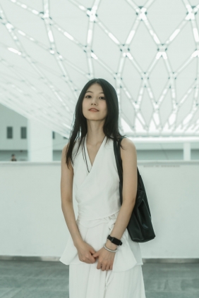 [YITUYU]艺图语 2025.10.18 极致光影与白色倩影 瑞瑞 [36P-404MB]