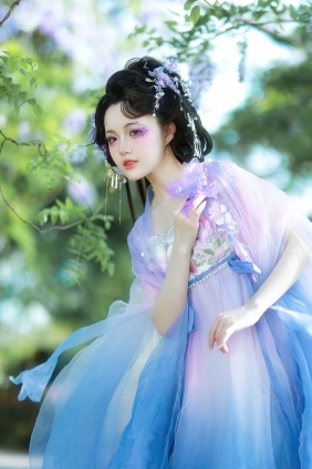 [YITUYU]艺图语 2025.05.12 紫色风铃 仙落 [13P-104MB]