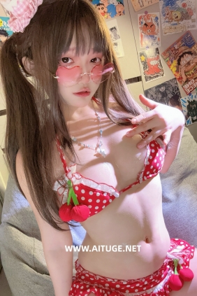 神沢永莉 - 波点小蛋糕泳衣 [59P2V-1.50GB]