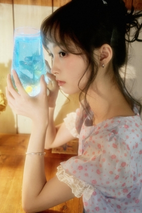 [YITUYU]艺图语 2025.08.09 蓝色物语 乌堆少女 [21P-445MB]