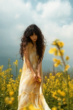 [YITUYU]艺图语 2025.06.11 新浪潮-春 楠儿 [17P-118MB]