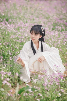 [YITUYU]艺图语 2025.06.15 竹篱私语 当初叫人家小田田 [22P-219MB]