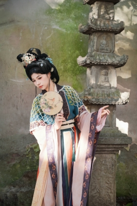 [YITUYU]艺图语 2025.09.17 神仙仕女图 欺负饭粒的米粒 [18P-294MB]