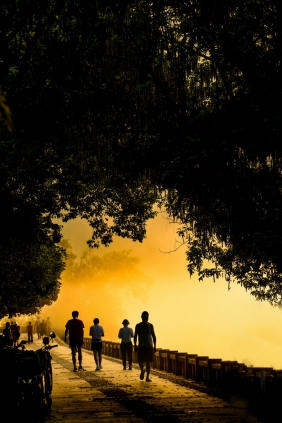 [YITUYU]艺图语 2025.08.19 新安江浪漫晨雾 [16P-345MB]