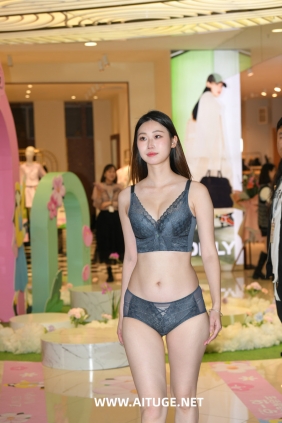 精选街拍视频 No.9566 内衣展29 [103P-2.18GB]