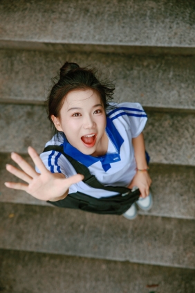 [YITUYU]艺图语 2025.09.21 放学后的扛霸子 [27P-64MB]