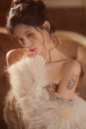 [YITUYU]艺图语 2025.07.07 美拉德女神 你的晗 [13P-76MB]