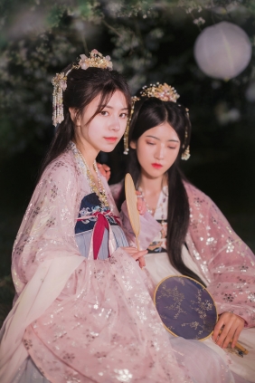 [YITUYU]艺图语 2025.08.07 倾城 当初叫人家小田田 [23P-311MB]