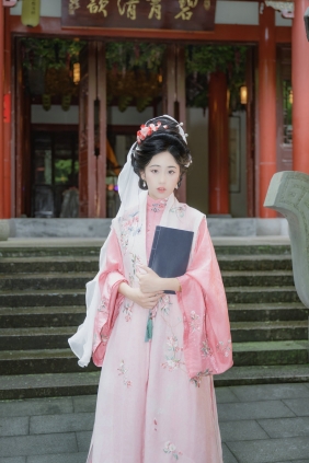 [YITUYU]艺图语 2025.07.30 灵峰古意 背多分 [18P-187MB]