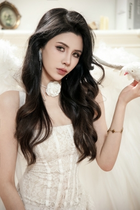 [YITUYU]艺图语 2025.04.22 黑白天使 小文 [18P-195MB]