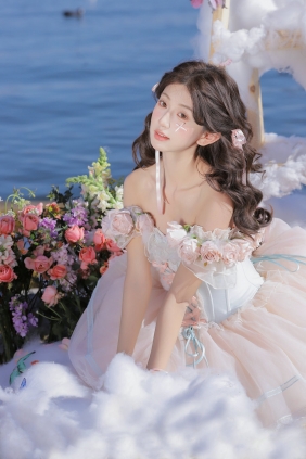 [YITUYU]艺图语 2025.06.16 少女的云端梦境 燕燕有梨涡 [37P-327MB]