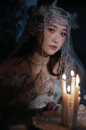 [YITUYU]艺图语 2025.09.27 于烛光中的新娘 [14P-236MB]