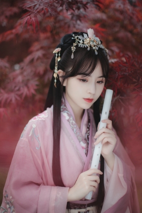 [YITUYU]艺图语 2025.07.12 绮疏 公子不坏 [18P-220MB]