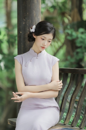 [YITUYU]艺图语 2025.07.25 暮春烟霞 一口烧麦 [22P-258MB]