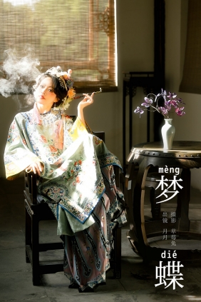 [YITUYU]艺图语 2024.08.30 梦蝶 月月儿欲试 [20P-316MB]