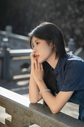 [YITUYU]艺图语 2025.10.15 一抹秀色 湉懒懒 [60P-452MB]