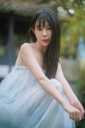 [YITUYU]艺图语 2025.04.02 兰圃佳人，诗意风华 0831 [49P-1.67GB]