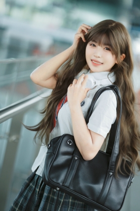 [YITUYU]艺图语 2025.07.18 SONY A7C2直出人像 桂花鸭 [16P-76MB]