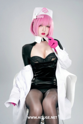 半半子 - 王医生 [56P-311MB]