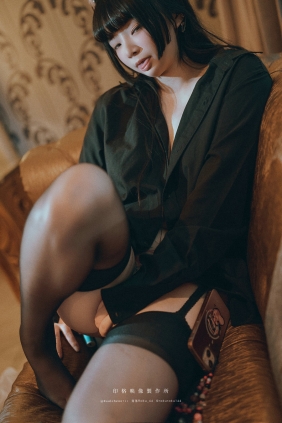 落落Raku - 吾輩は猫である [41P-391MB]