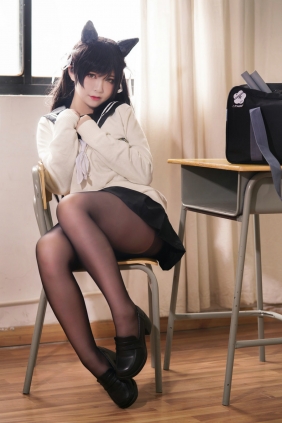 半半子 - 爱宕 学园幻想曲 [25P-296MB]