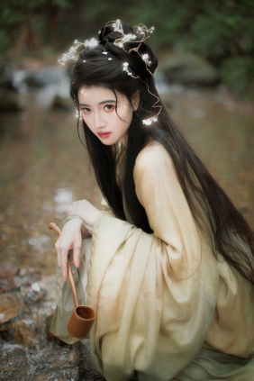 [YITUYU]艺图语 2025.06.24 菟丝子 当初叫人家小田田 [16P-229MB]