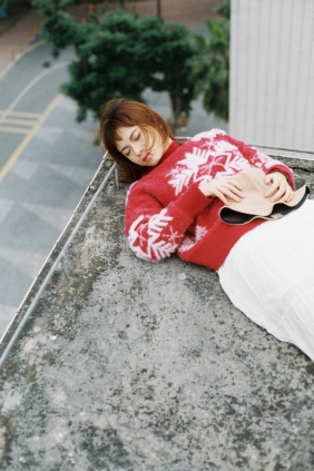 [YITUYU]艺图语 2025.04.29 天台的时光 想想 [16P-30MB]