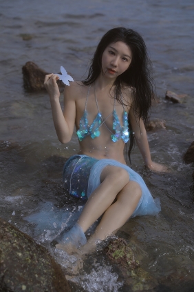 [YITUYU]艺图语 2025.06.19 搁浅 野生模特园子 [16P-87MB]