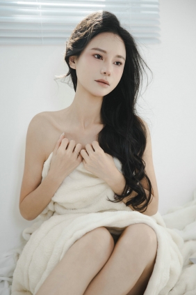 [YITUYU]艺图语 2025.04.09 失恋的少女 莎莎 [14P-64MB]