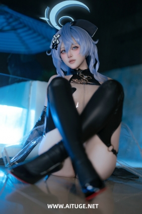 屿鱼 - 蔚蓝档案 天雨亚子 护士 [31P-326MB]