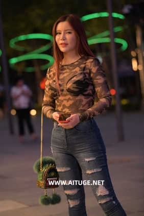 精选街拍视频 No.9368 魅力牛仔裤搭配 [91P1V-4.22GB]