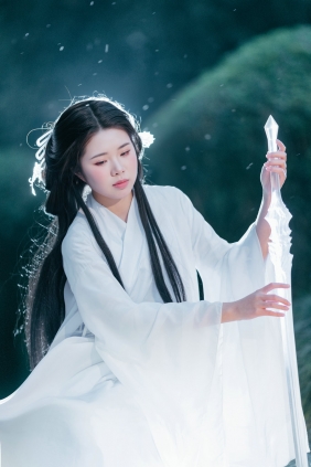 [YITUYU]艺图语 2025.03.31 竹林夜影清冷风 苏苏 [23P-394MB]